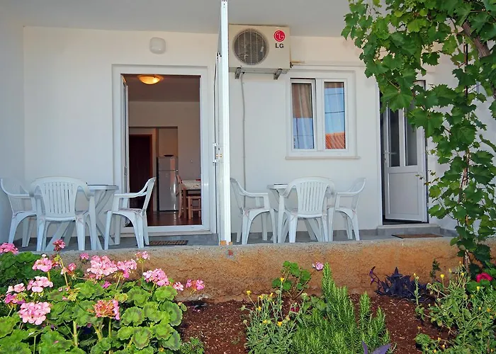 Apartments Near Old Town
